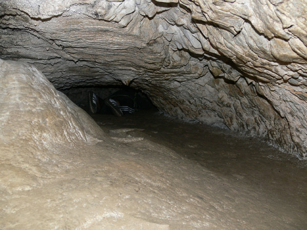 Пещера "Родилните мъки"
